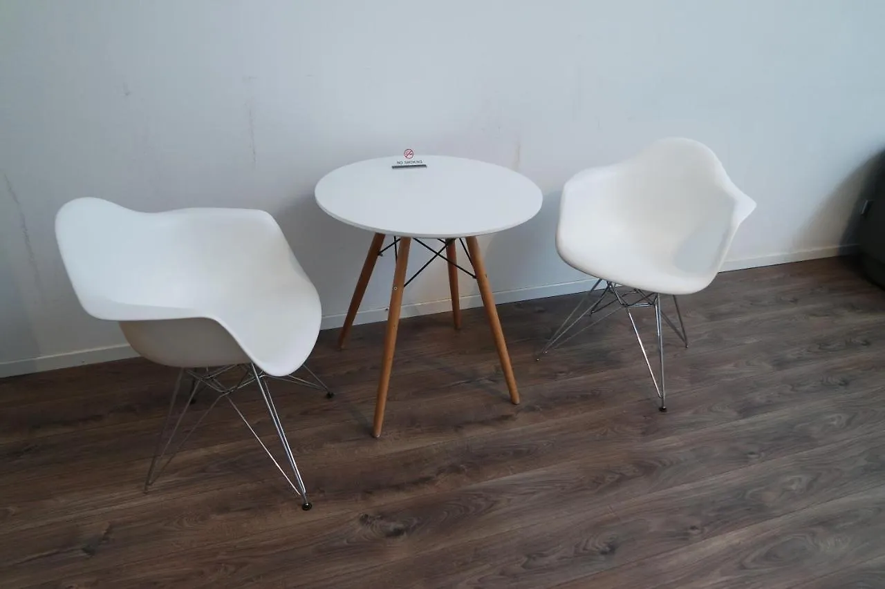 Atelier Cologne Lofts Apartment