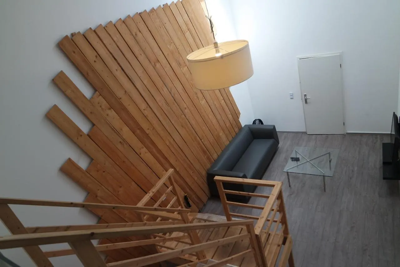 Atelier Cologne Lofts Apartment