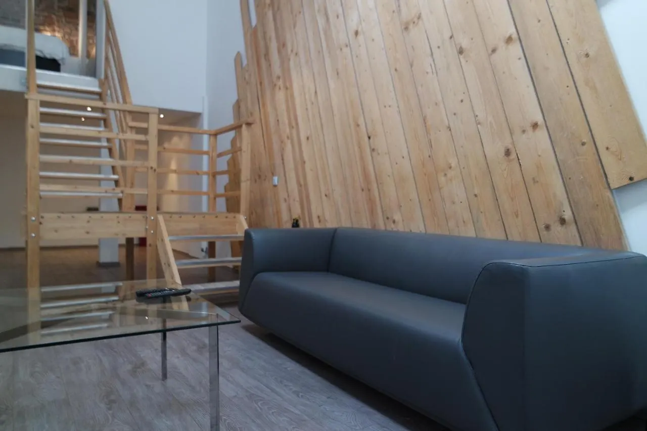 Atelier Cologne Lofts Apartment
