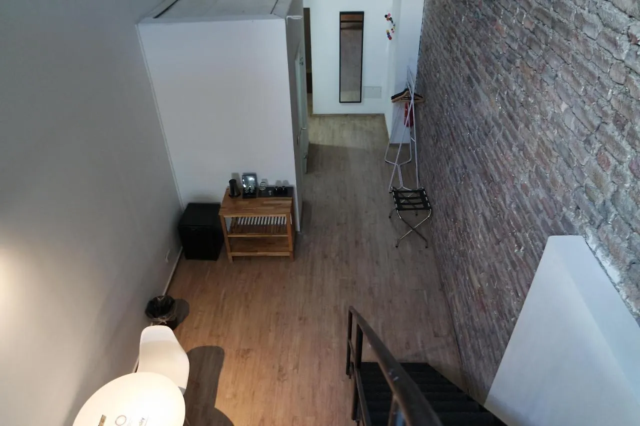 Atelier Cologne Lofts Apartment